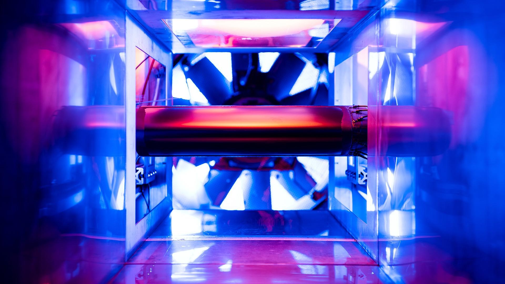 Die Vorderkante im Enteisungsprüfstand am Partner-Institut für Adaptronik und Funktionsintegration der TU Braunschweig