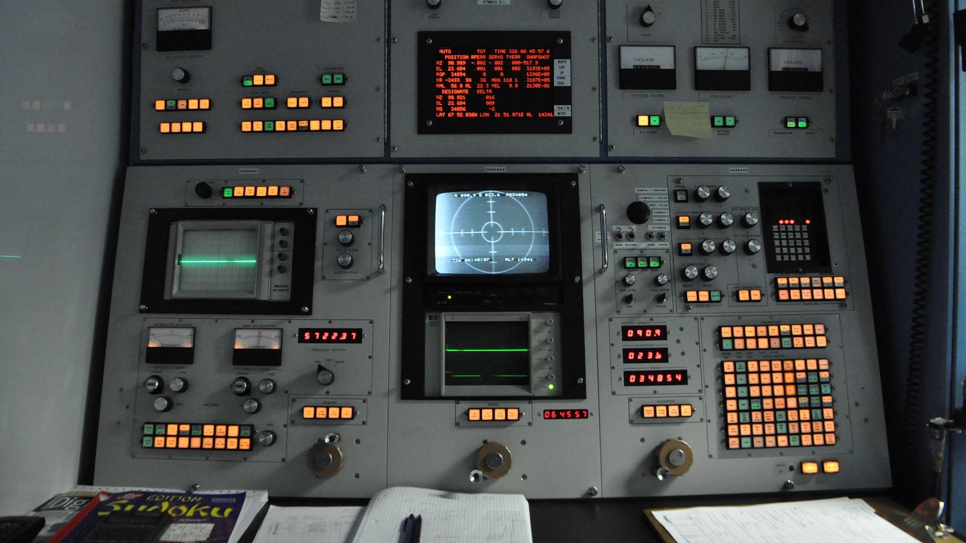 Konsole zur Steuerung des RIR-Radars