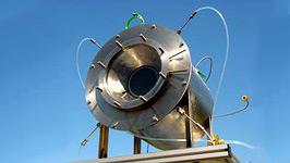 Solarforschung: HYDROSOL 1: Solarreaktor zur Wasserstoffproduktion