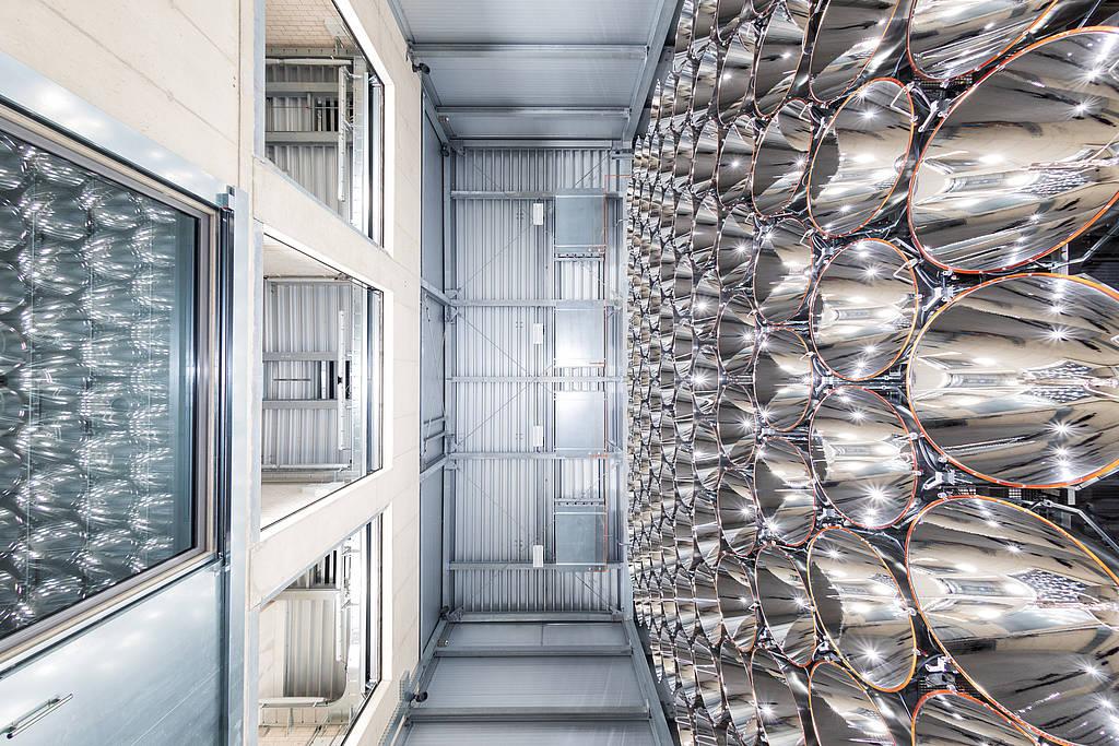 Nahaufnahme des Hochleistungsstrahlers Synlight