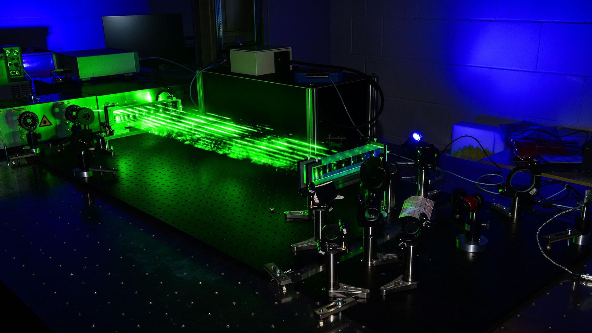 Mit dem Laserstrahl Gefahrstoffe bestimmen