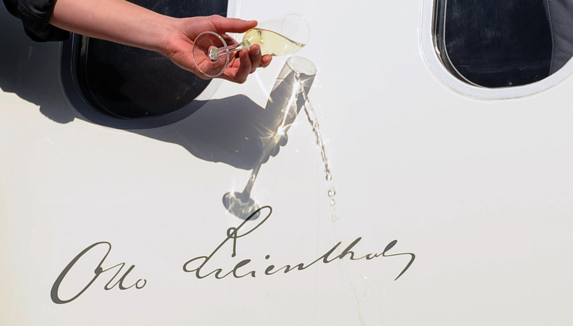 ATRA wird auf den Namen Otto Lilienthal getauft.