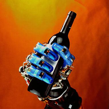 DLR-Leichtbauroboter mit Vierfingerhand