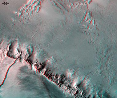 Riesige Abbruchkante am Mars-Vulkan Olympus Mons in 3D