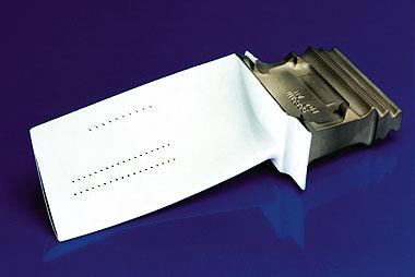 Turbinenschaufel mit aufgedampfter Wärmedämmschicht
