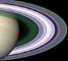 Cassini durchleuchtet Saturnringe