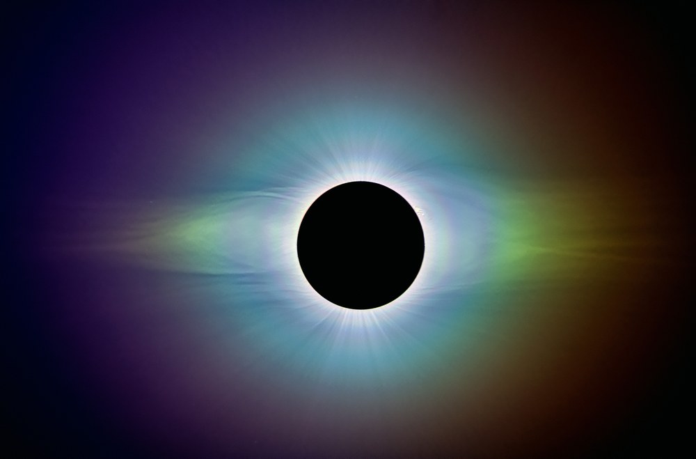 Sonnenfinsternis 2026: Pechschwarze Sonne und „fallende Sterne“