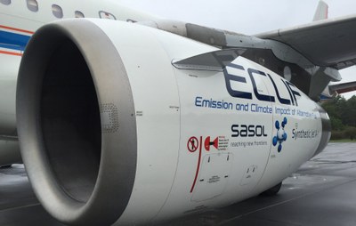 Blick auf eines der Triebwerke des DLR-Forschungsflugzeugs ATRA