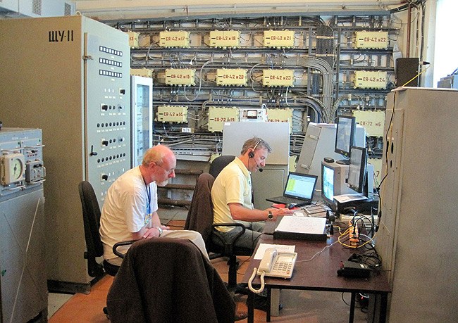 Kontrollraum der Betankungsanlage