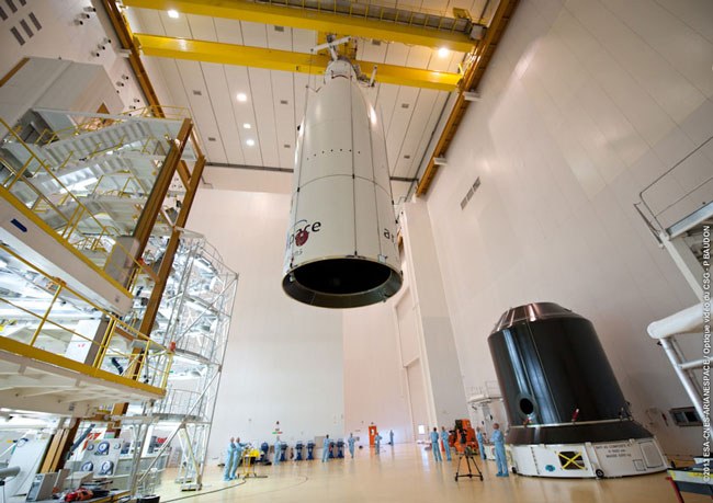 Die Montagehalle in Kourou