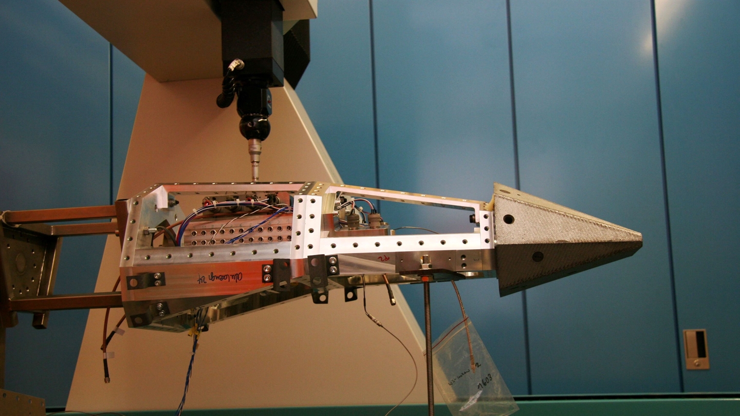 Vermessung des Shefex1-Flugkörpers in der 3D-Koordinatenmessmaschine