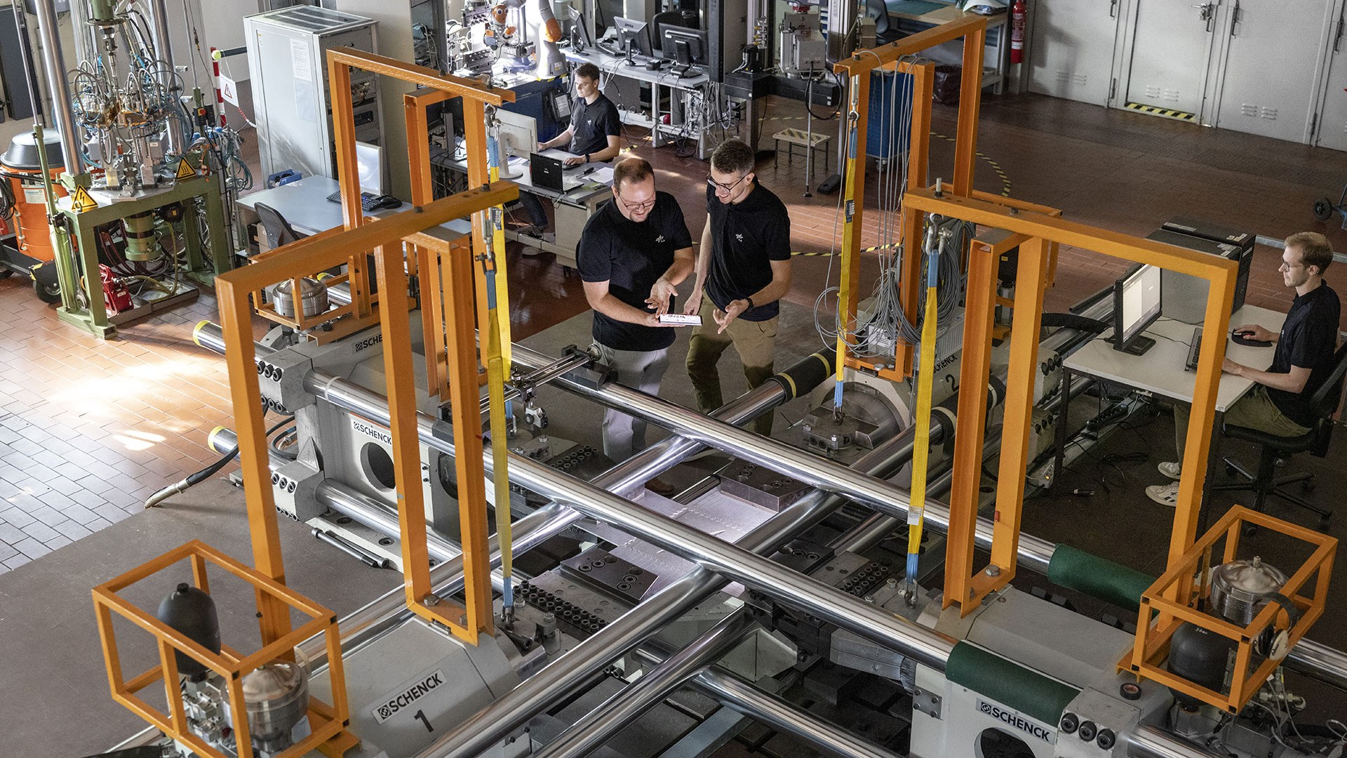 Biaxiale Prüfung einer Kreuzprobe