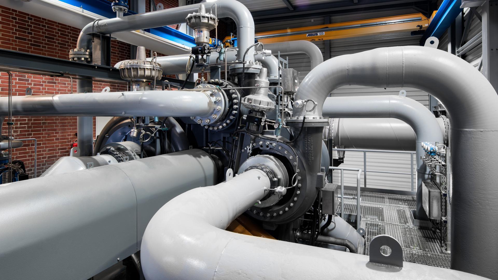 Hoch­druck-Luft­ver­dich­ter­an­la­ge (25kg/s; 45barü; 12,5MW)