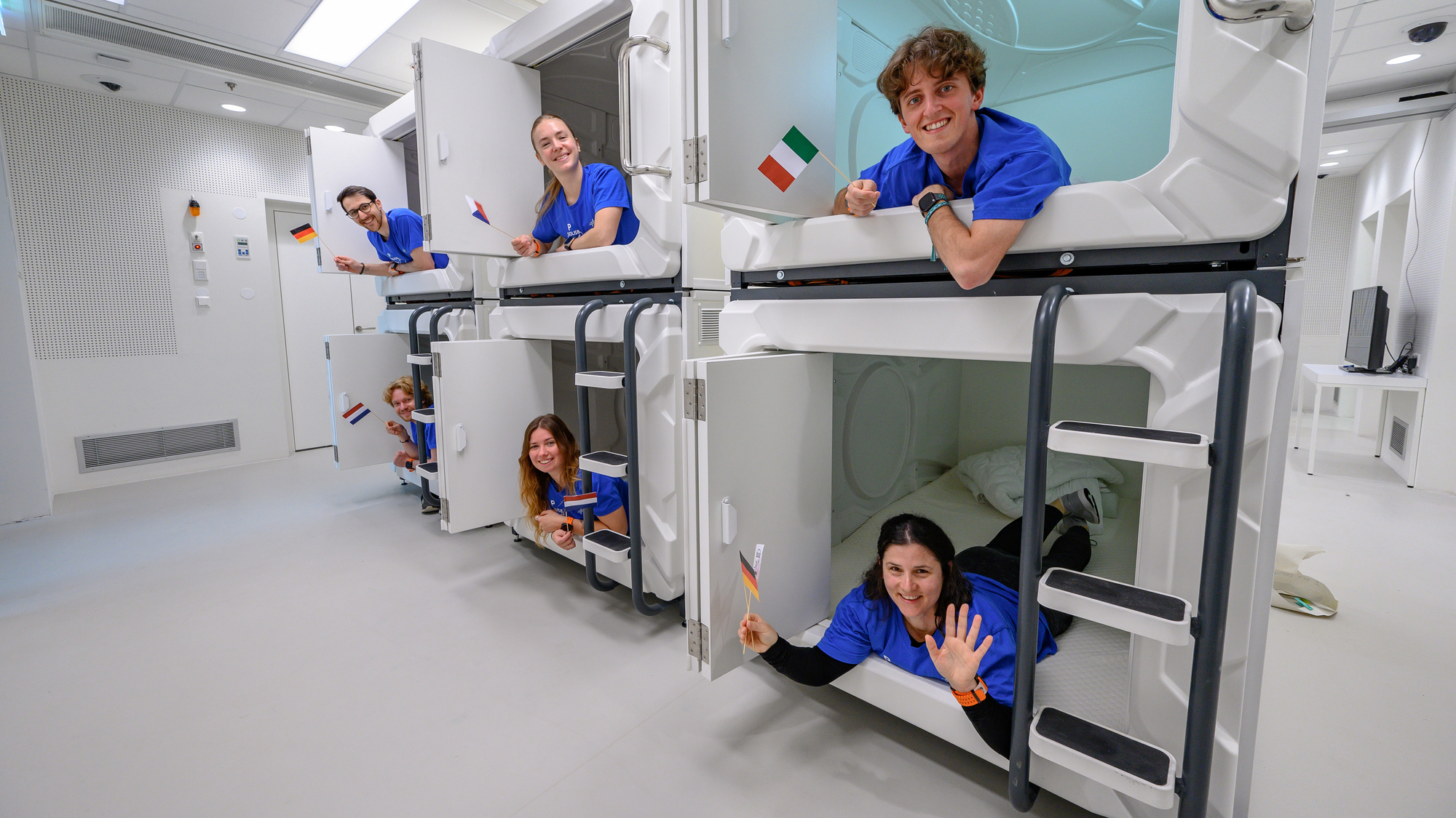 Schlafkapseln für 100 Tage Isolation