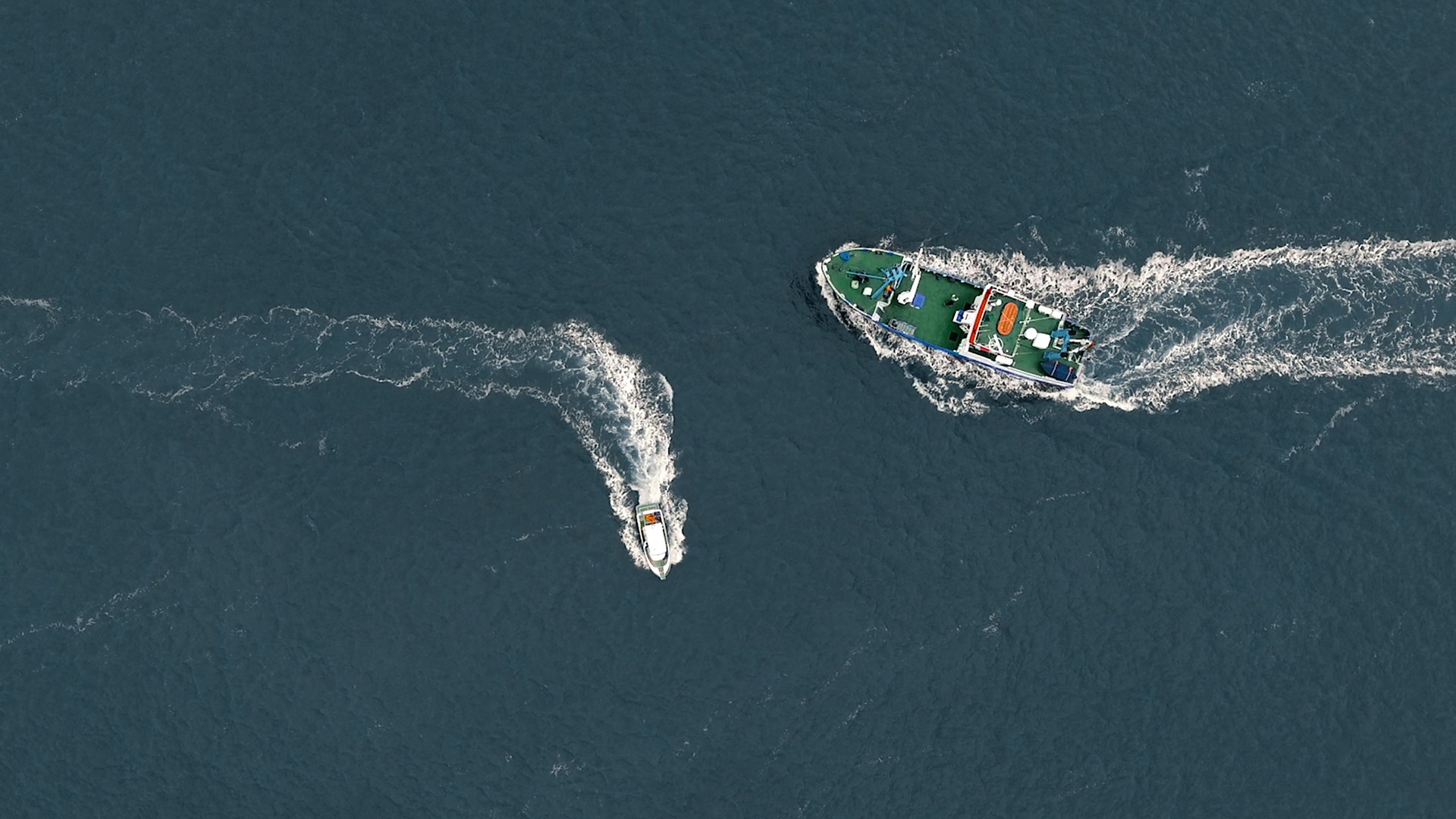 Kollisionsvermeidung von hochautomatisierten Schiffen