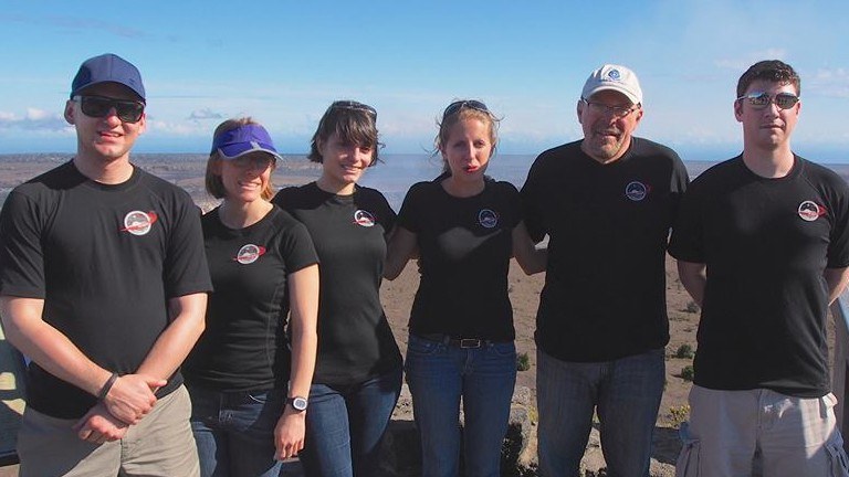 Lucie Poulet mit ihrer Crew.