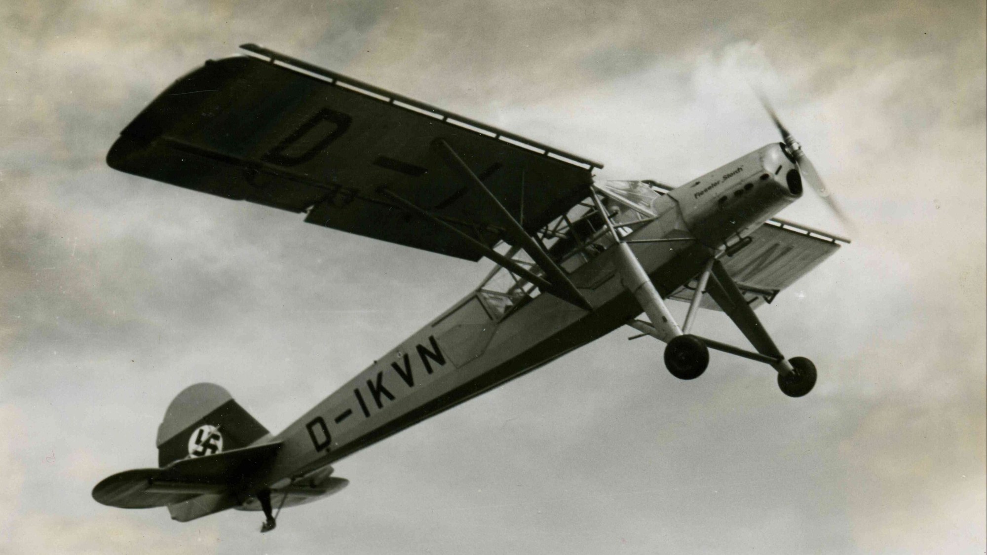 Propeller-Flugzeug, Der Fieseler Storch