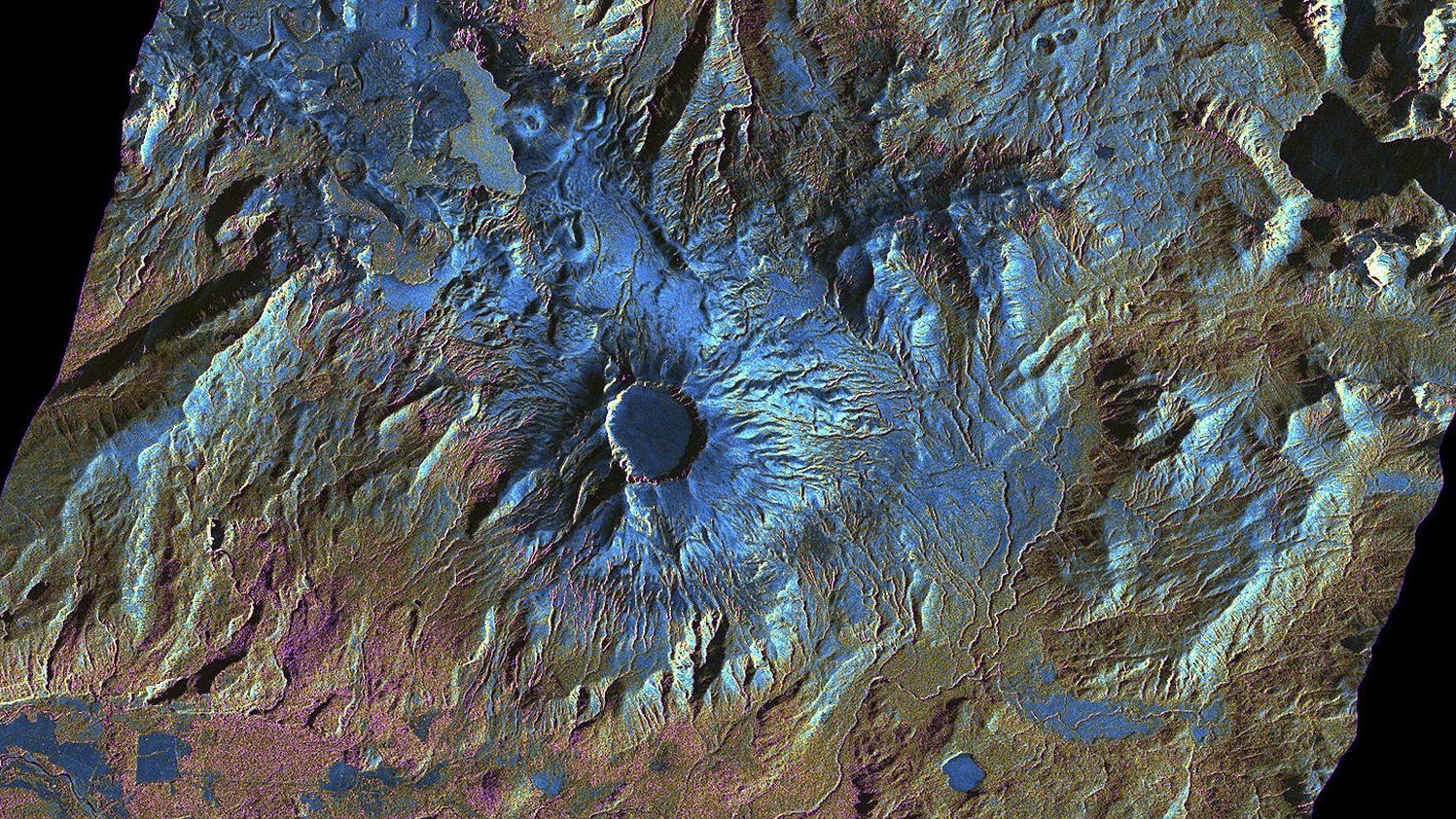 TerraSAR-X (hier Bild eines Vulkans in Chile).