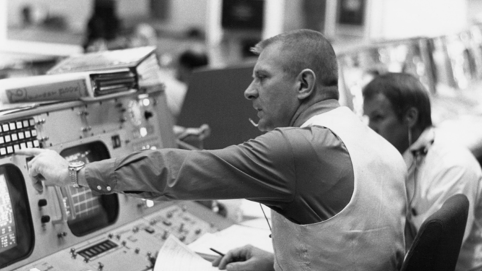 Flugdirektor Gene Kranz im Kontrollzentrum in Houston