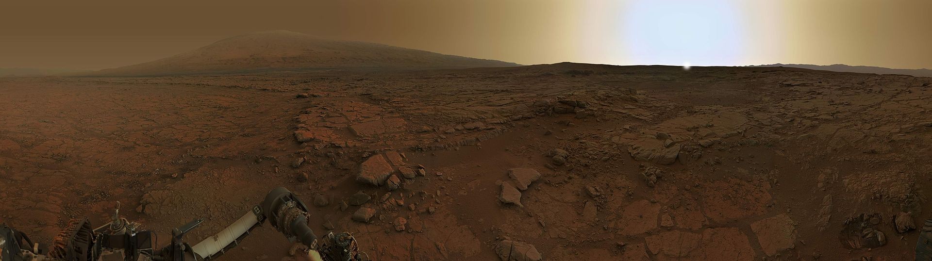 Ein Mosaik aus Einzelbildern von Curiosity
