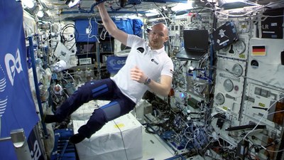 Alexander Gerst: Kunst des schwerelosen Schwebens