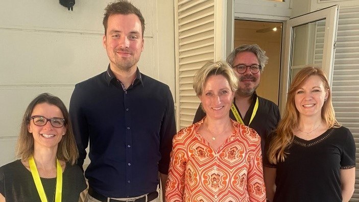 Auf dem Bild sind die Beteiligten der Delegationsreise mit Dr. Hoffmeister-Kraut zu sehen.