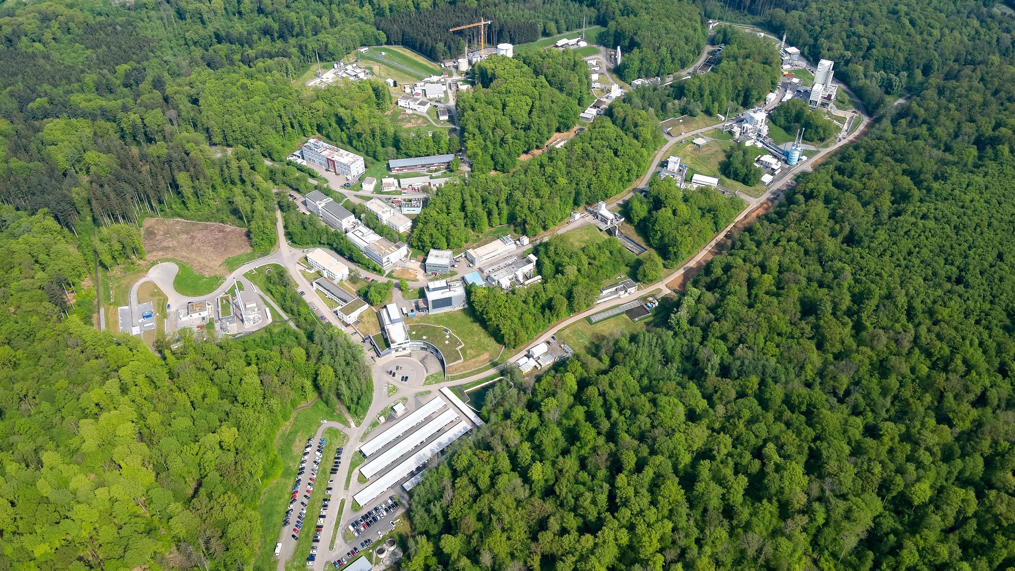 Das Bild zeigt den DLR-Standort Lampoldshausen aus der Luft.