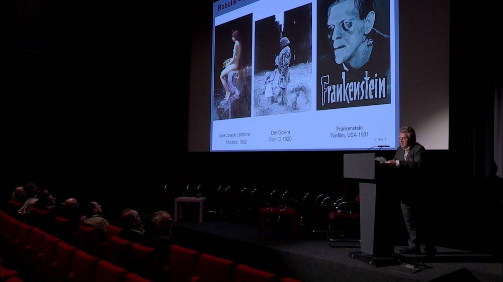 Podiumsdiskussion „Roboter: Dein Freund und Helfer?" 21.04.2013 Teil 1