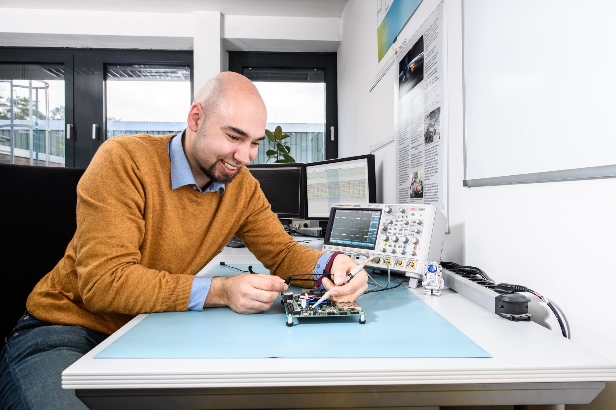 Arbeiten am Institut für Softwaretechnologie