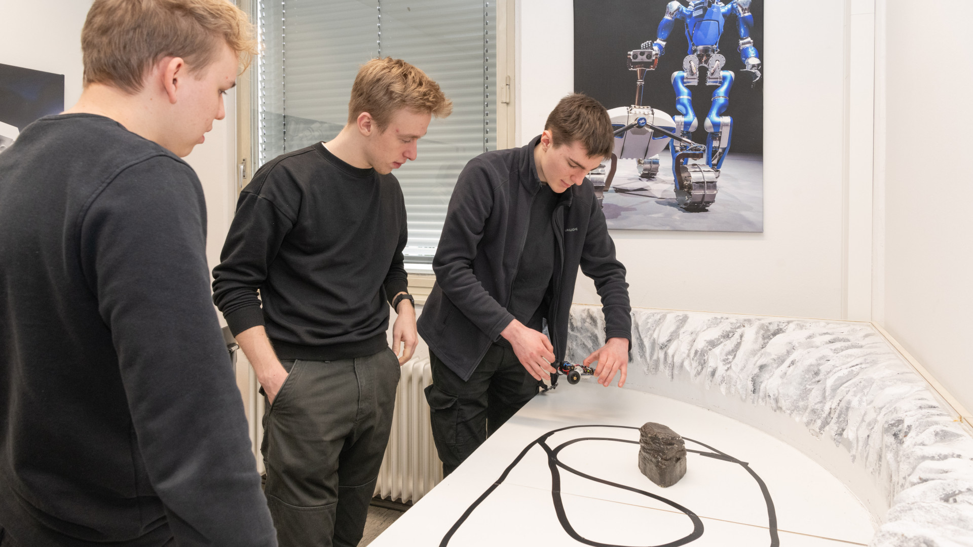 Experimente am DLR_School_Lab Oberpfaffenhofen