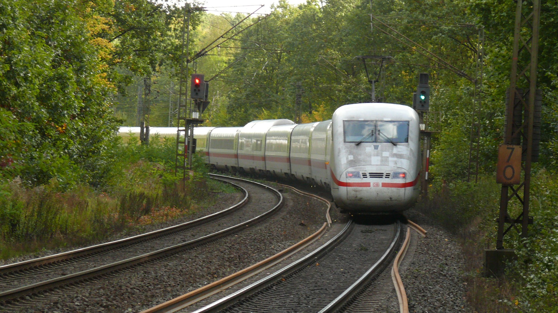 Zug auf einer Strecke