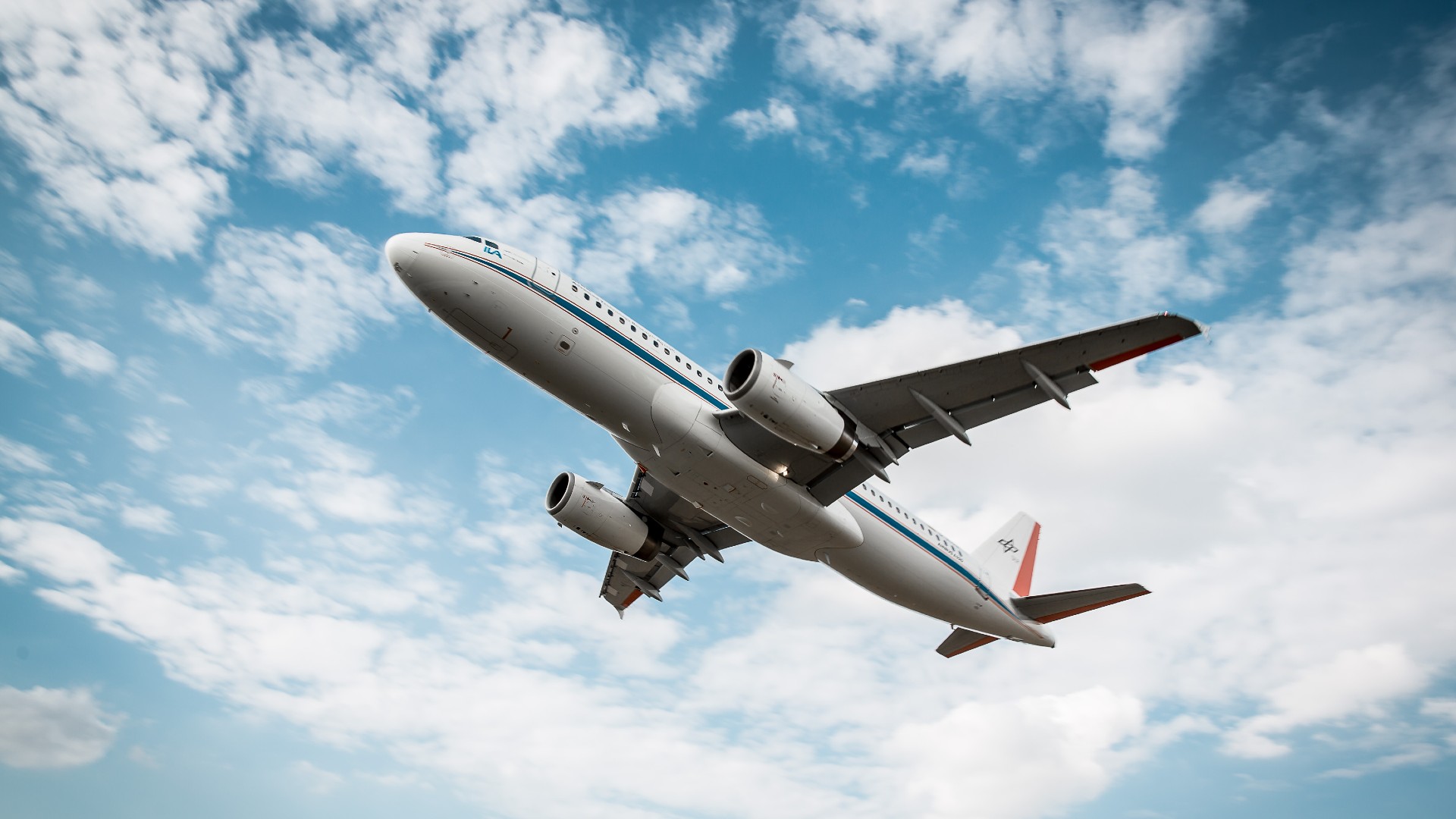 Airbus A320 „ATRA“ im Flug