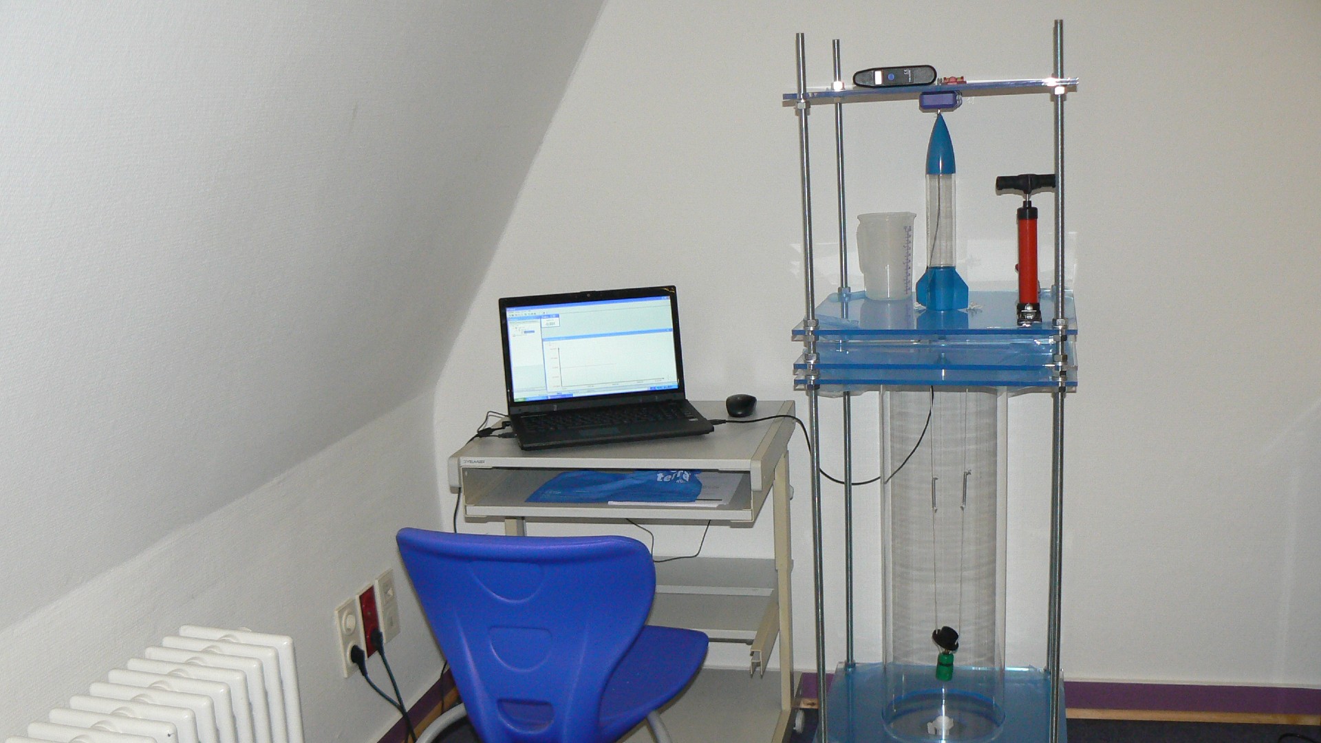 Raketenprüfstand im DLR_School_Lab.