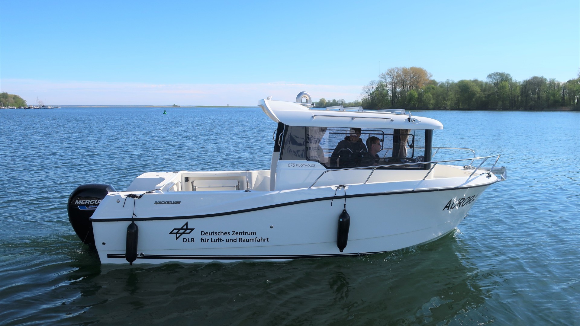 DLR-Forschungsboot Aurora