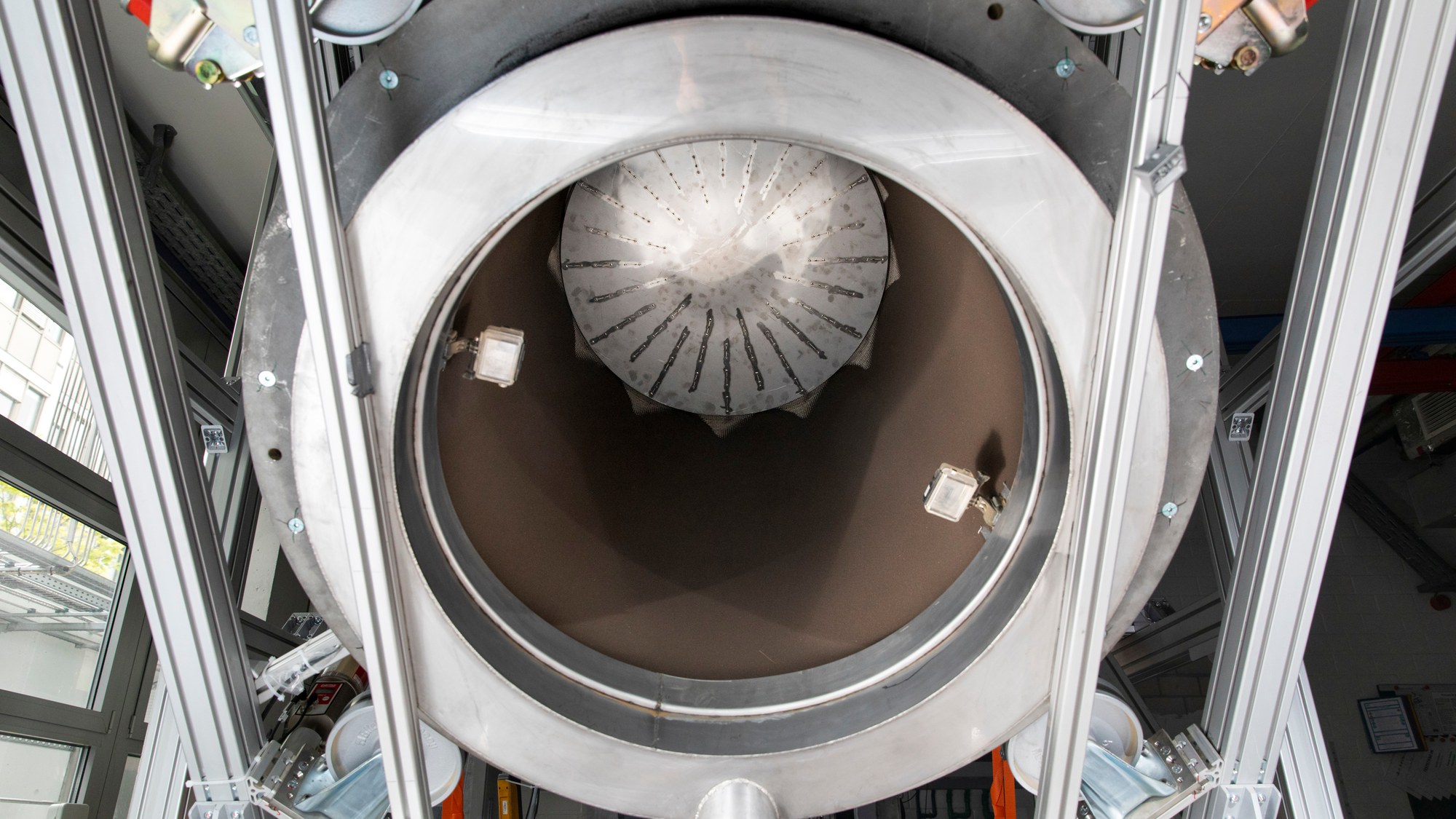 Prototyp für die Messung der Partikel-Filmgeschwindigkeit in Zentrifugal-Receivern