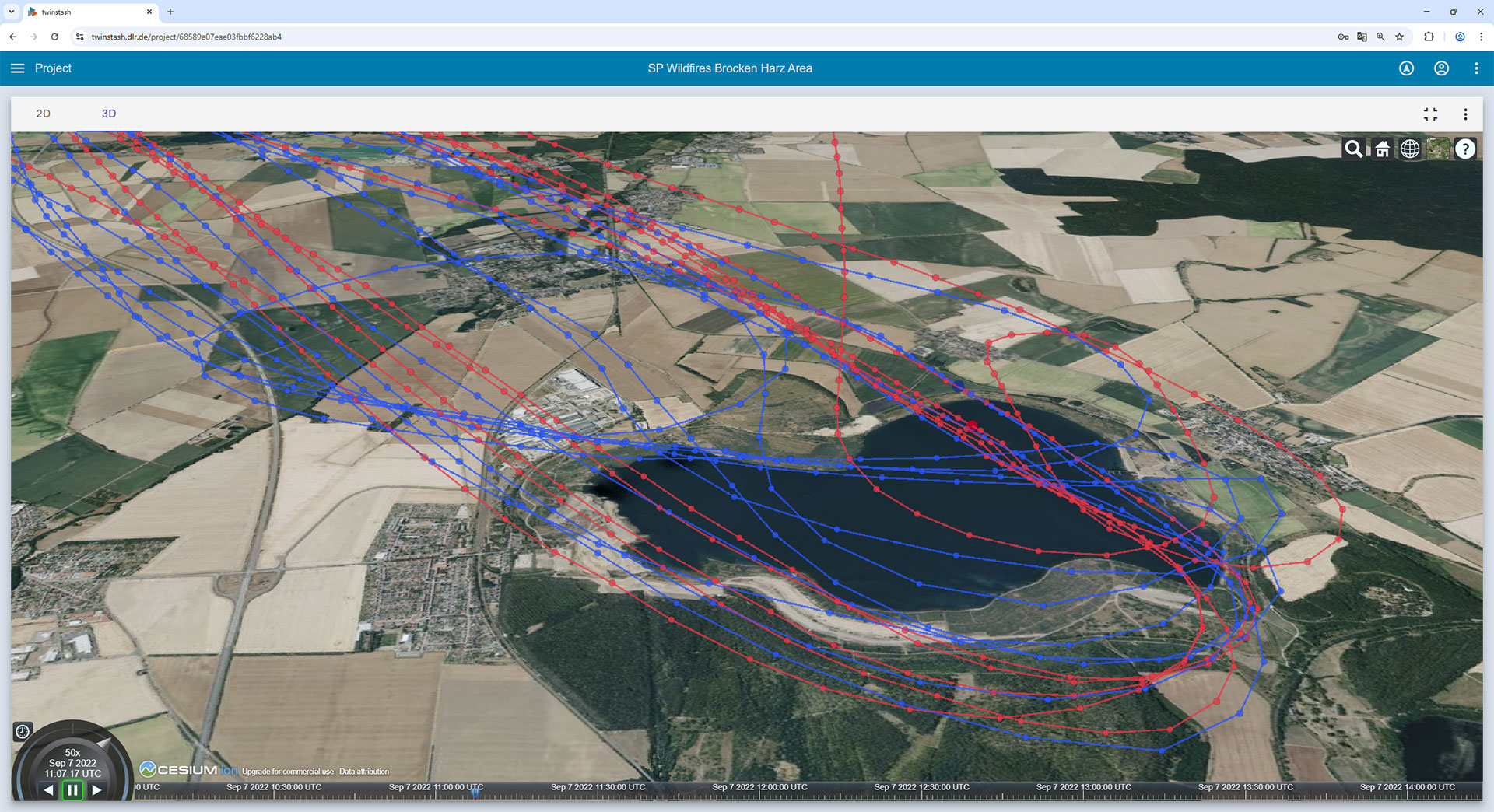 Screenshot des twinstash Web-GUI mit einer 3D-Darstellung einer Flugtrajektorie mit Replay-Funktion.