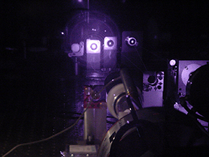 Hochleistungslasersysteme auf Festkörper- und Halbleiterbasis