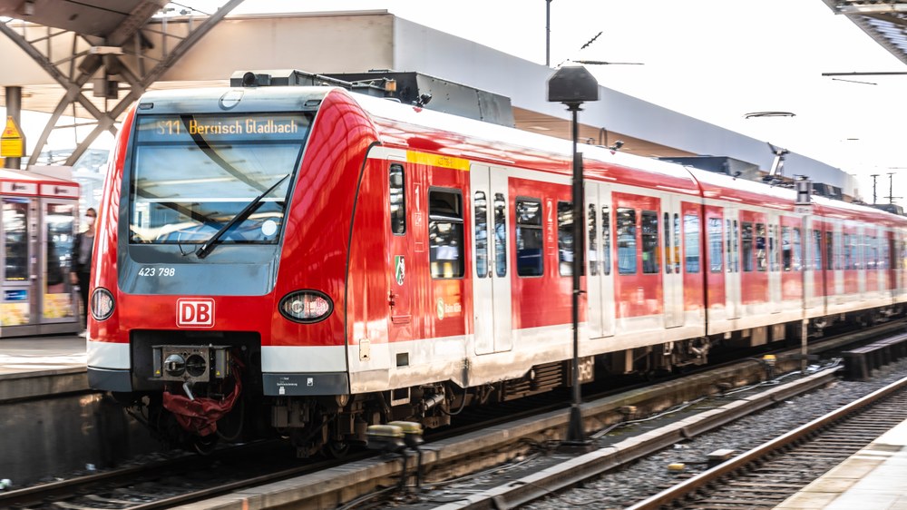 Deutschlandticket: Erwartungen, Zielgruppen und Mobilitätsverhalten