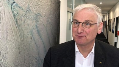 Standbild - Video: Zwei Fragen, zwei Antworten – DLR-Raumfahrtvorstand Prof. Hansjörg Dittus zur Zukunft des DLR-Standorts Lampoldshausen anlässlich der Industrial Days 2020