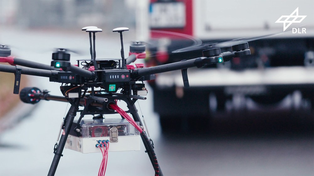 Video: Robotisches Probeentnahmesystem für chemische Agenzien