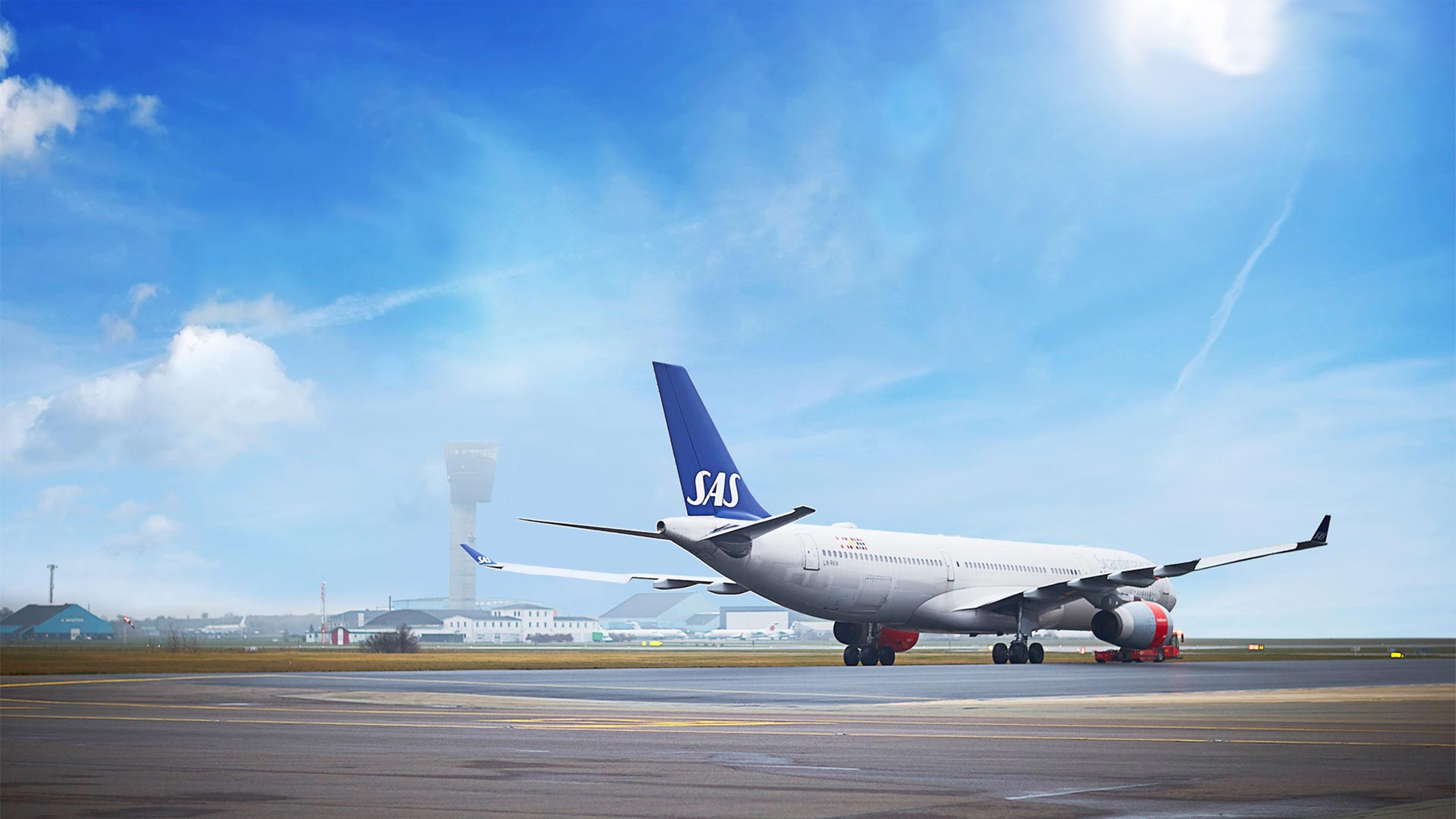 Flugzeug auf einem Rollfeld