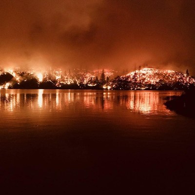 Brandkatastrophe in Kalifornien – DLR unterstützt mit FireBIRD-Daten