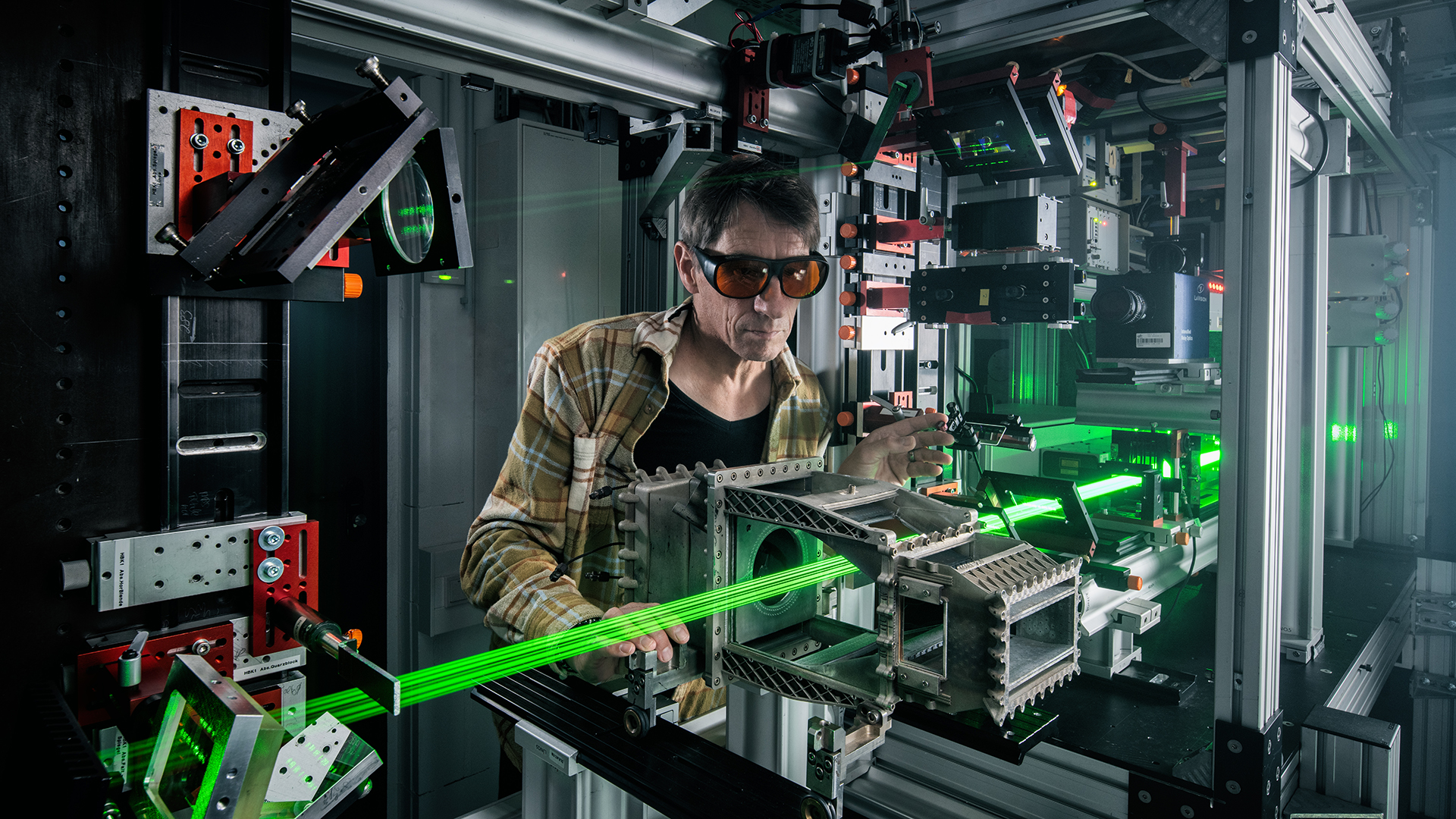 Chris Willert from the Institute of Propulsion Technology makes flows visible.