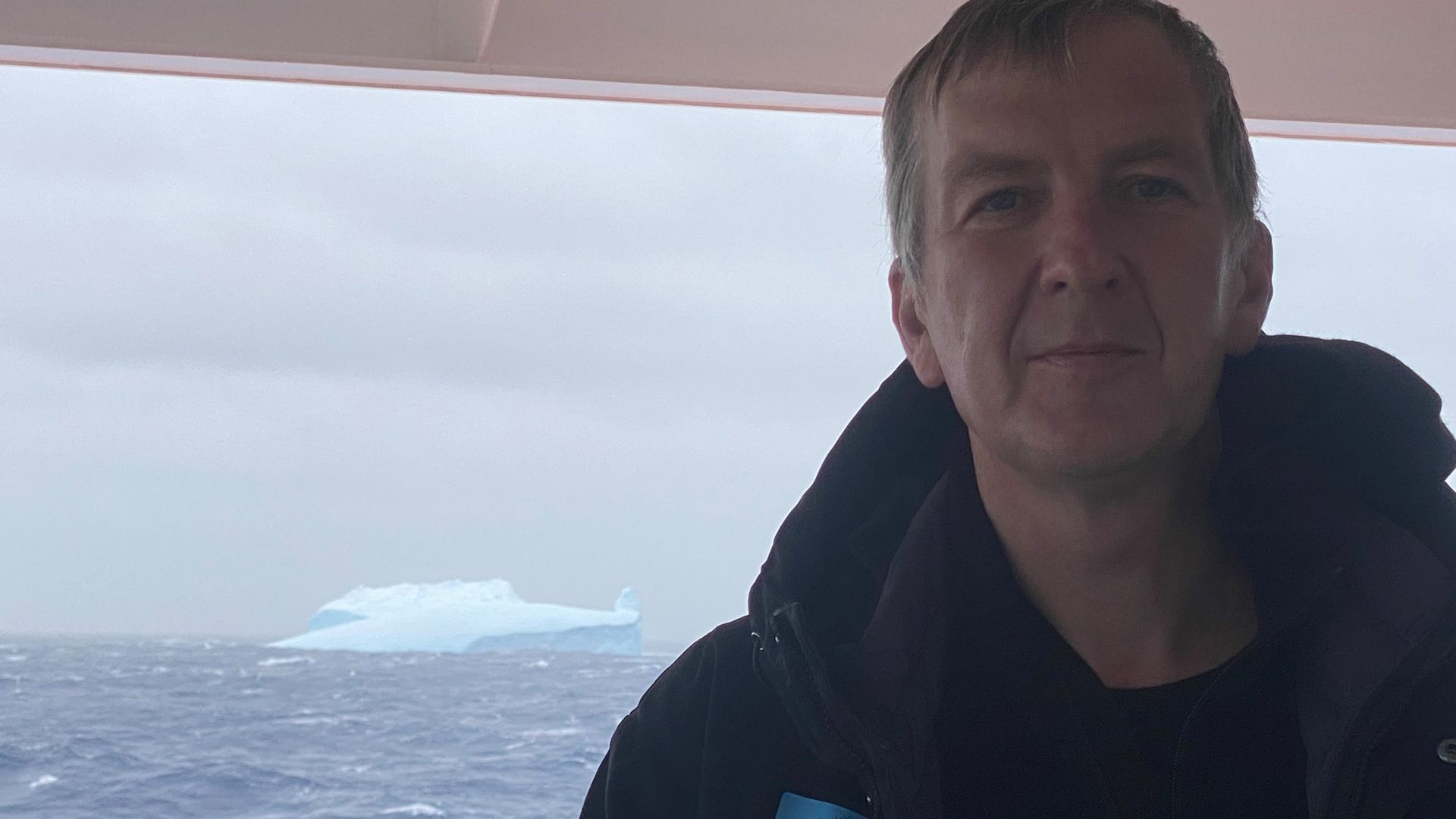 DLR Scientist Thomas Busche