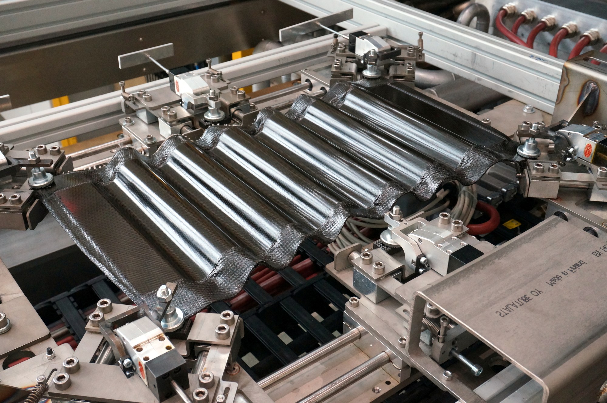 Sine wave web after hot press molding