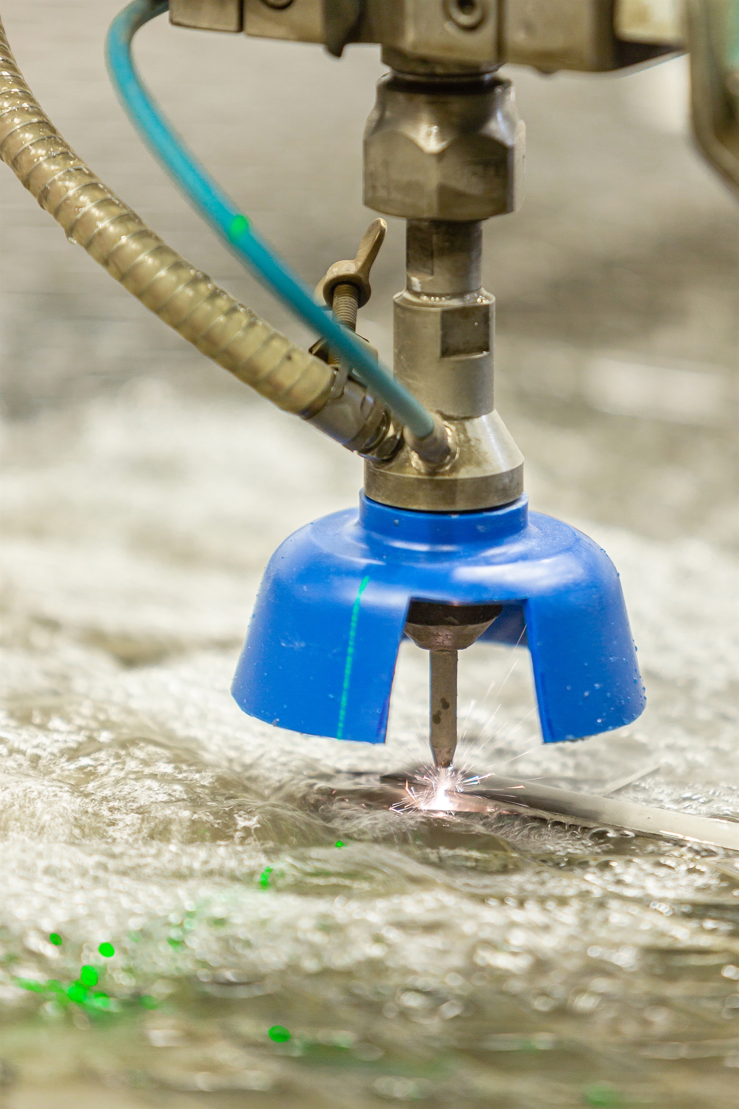 Cutting of titan plate