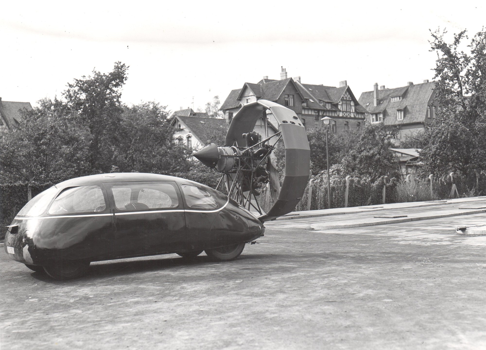 Schlörwagen with a captured Russian propeller on the AVA site in Göttingen