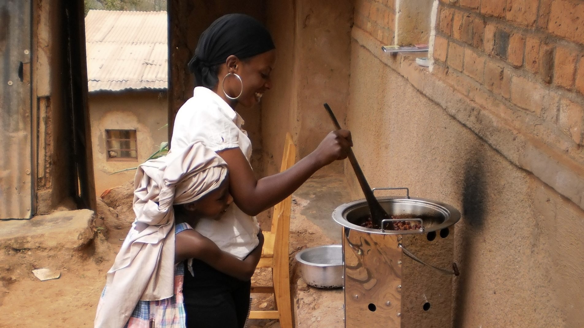 Efficient stoves in Rwanda