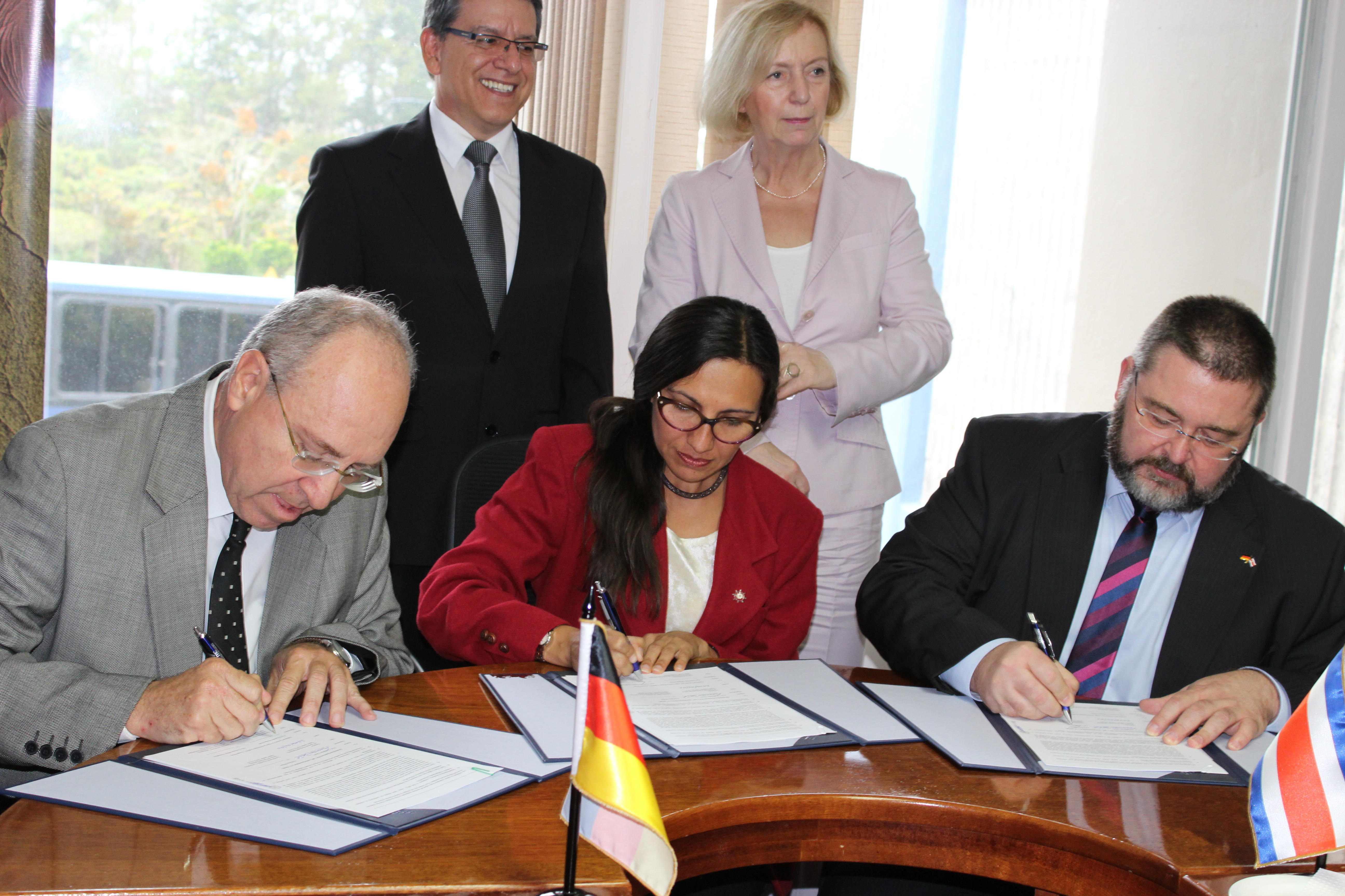 EOC Cooperation with Costa Rica