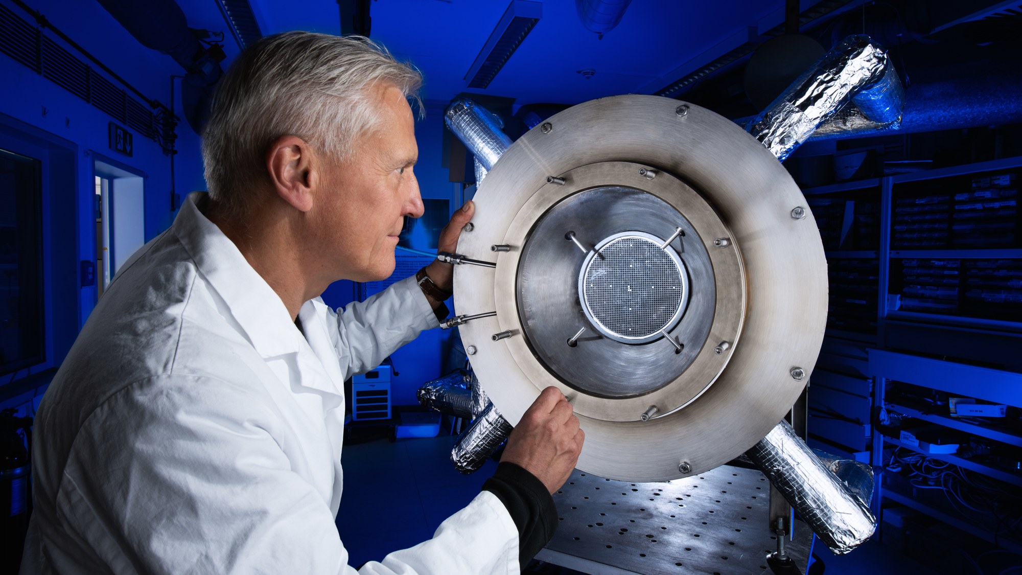 A scientist at work on the Hydrosol receiver